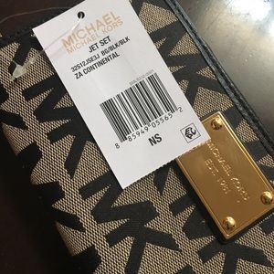 Michael Kors Jet Set Waller